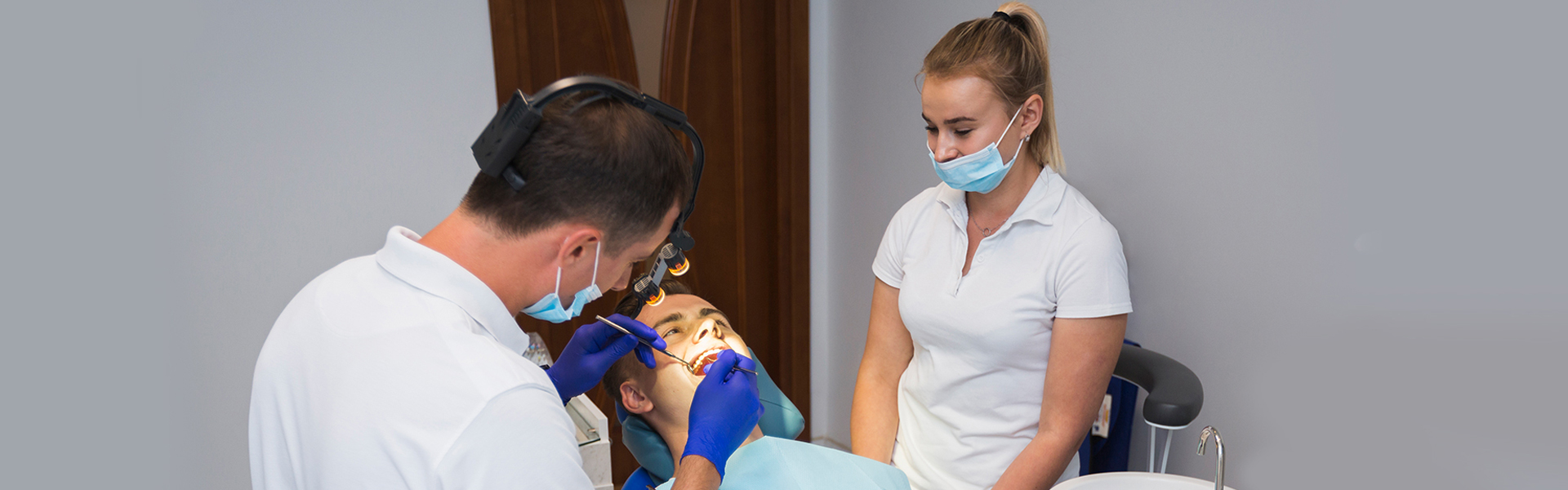 What to Expect with Dental Implants: Rancho Cucamonga Dentist Explains the Process?
